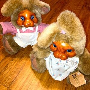 Raikes Originals 1988 Rare Vintage set of wooden face bunnies plush autographed